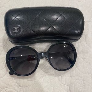 CHANEL POLARIZED SUNGLASSES